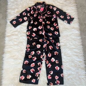 Kate Spade Black and Pink Floral Pajama Set, size Large NWT